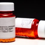 Acusan director de farmacia en Utah de recibir gran cantidad hidroxicloroquina etiquetada como extracto a base de hierbas