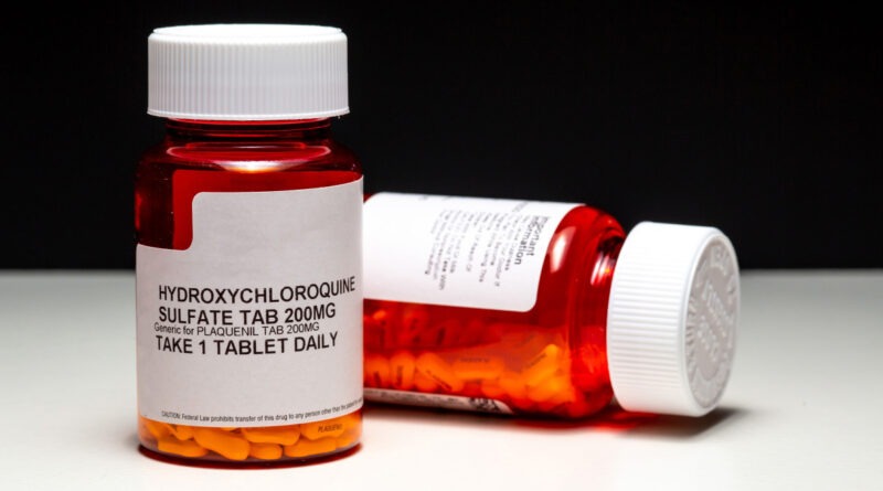 Acusan director de farmacia en Utah de recibir gran cantidad hidroxicloroquina etiquetada como extracto a base de hierbas