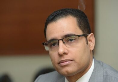 Exministro de Economía estima turismo no se recuperará en el 2021