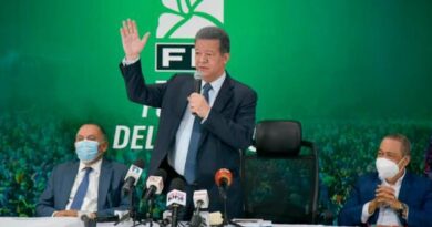 Leonel Fernández califica de injusta e irregular resolución de la JCE que dejó a FP como partido minoritario