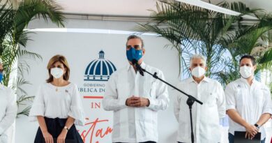 Presidente Luis Abinader y director de Invi dejan en funcionamiento nuevas áreas del Hospital Cabral y Báez de Santiago