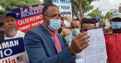 VIDEO || Familia Rosario exige a PGR apresamiento abogado Jonny Portorreal y destitución de fiscal Rosalba Ramos por "estafa de herencia" y corrupción administrativa