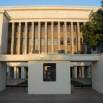 Renuncia directora de comunicaciones de Educación