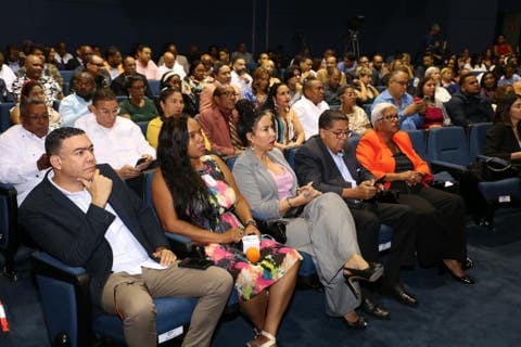 El Observatorio de Medios Digitales Dominicanos realizó la quinta entrega del Premio Nacional de Periodismo Digital. La iniciativa reconoce..