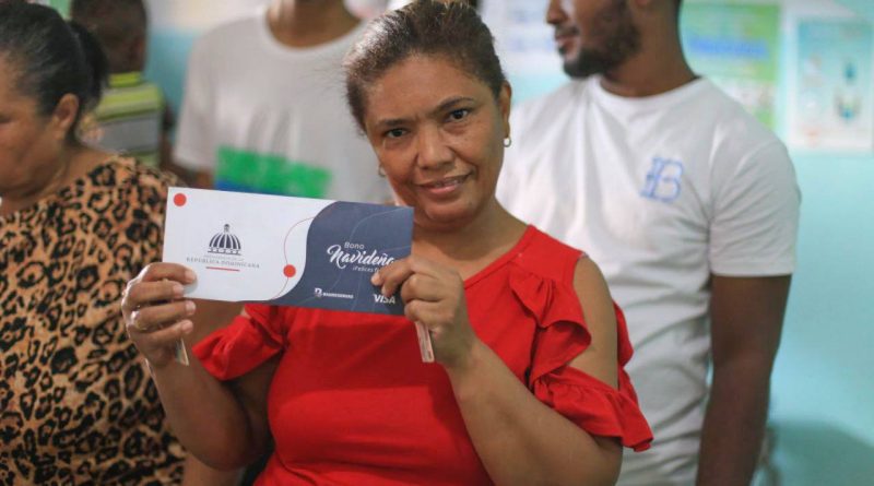 El programa social Supérate inició la entrega del Bono Navideño a 800 familias de los sectores Cristo Rey y Simón Bolívar. El Bono Navideño..