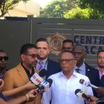 Desautorizan entreguen carnets de trabajos a haitianos ilegales
