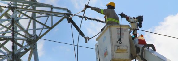 La ETED informa que realizará mantenimiento y sustitución de estructuras en malas condiciones en la línea 69 kV INCA- Cítricos Nacionales...