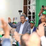 El precandidato presidencial de FP, Leonel Fernández, participó de un desayuno-encuentro de recaudación de fondos para la continuidad...