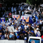 Neney Cabrera recibió un fuerte respaldo para la Alcaldía de la capital, durante un mano a mano por algunos barrios de la capital...