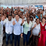 Roberto Ángel Salcedo, miembro de la Dirección Ejecutiva del PRM, juramentó a 112 expresidentes y coordinadores zonales del PLD de La Cuaba