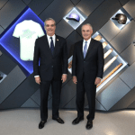 El Presidente Luis Abinader se reunió con el Comisionado MLB, Rob Manfred, en un esfuerzo por fortalecer los lazos y discutir asuntos de...