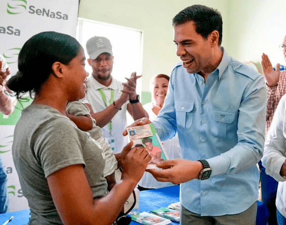 Miles de personas resultan beneficiadas con acciones sociales del Gobierno en comunidades vulnerables de los pueblos fronterizos del país.