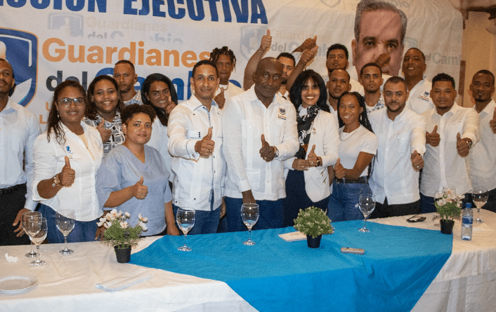 El movimiento Guardianes del Cambio presentó su plan de crecimiento con el objetivo de llevar más de 200,000 votos en favor de Luis Abinader