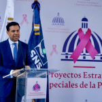 Roberto Ángel Salcedo y el doctor Mario Lama encabezaron una jornada de concienciación y detección oportuna de cáncer de mama; en el marco...