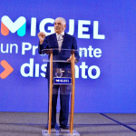 Miguel Vargas Maldonado, aseguró que en las próximas semanas habrá "sorpresitas" y "sorpresotas" en el pacto de Alianza Rescate RD con los...