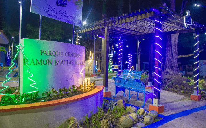 El alcalde de Santo Domingo Norte, Carlos Guzmán, entregó totalmente remozado el emblemático Parque Central Ramón Matías Mella en Villa Mella