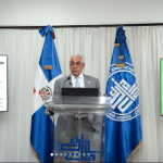 Martín Robles Morillo, administrador de ETED, ofreció la conferencia “La evolución del sistema de transmisión nacional y su importancia en...