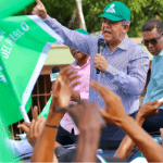 Leonel Fernández dijo que en el pueblo, "hay hambre y, con una agravante, que no hay con qué comprar la comida".