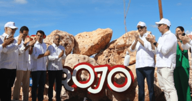 Luis Abinader recibió el primer crucero que arriba al país por el puerto turístico Cabo Rojo, Pedernales, con más de 2,500 cruceristas a...