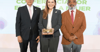 La ETED organizó la conferencia: “Liderazgo y participación de la mujer en la política”, ofrecida por la alcaldesa Carolina Mejía Gómez.