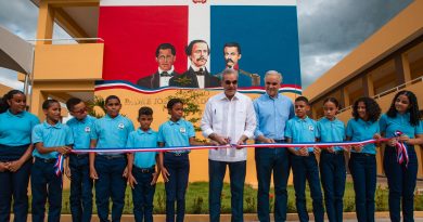Abinader inaugura Liceo Padre José Salvador Fernández de 24 aulas en Bonao, que beneficiará a más 800 estudiantes
