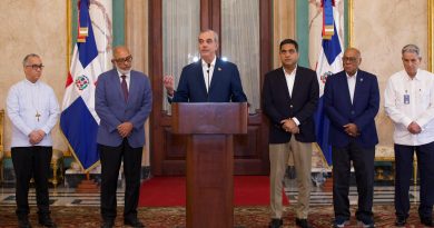 Abinader juramenta comisión de veeduría para supervisar obras deportivas financiadas con recursos recuperados de la corrupción