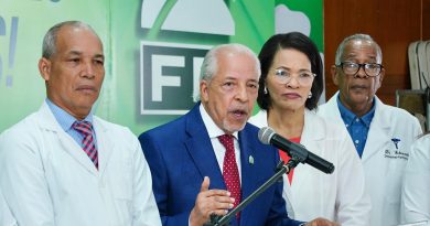 FP: Senasa acumula deuda de RD$10 mil millones; morosidad se disparó de 1% a 44%