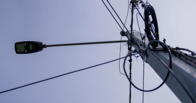 Gobierno entrega cuatro proyectos de electrificación rural en Samaná