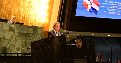 Leonel Fernández participa como orador principal en el Montessori Model UN en la sede de las Naciones Unidas